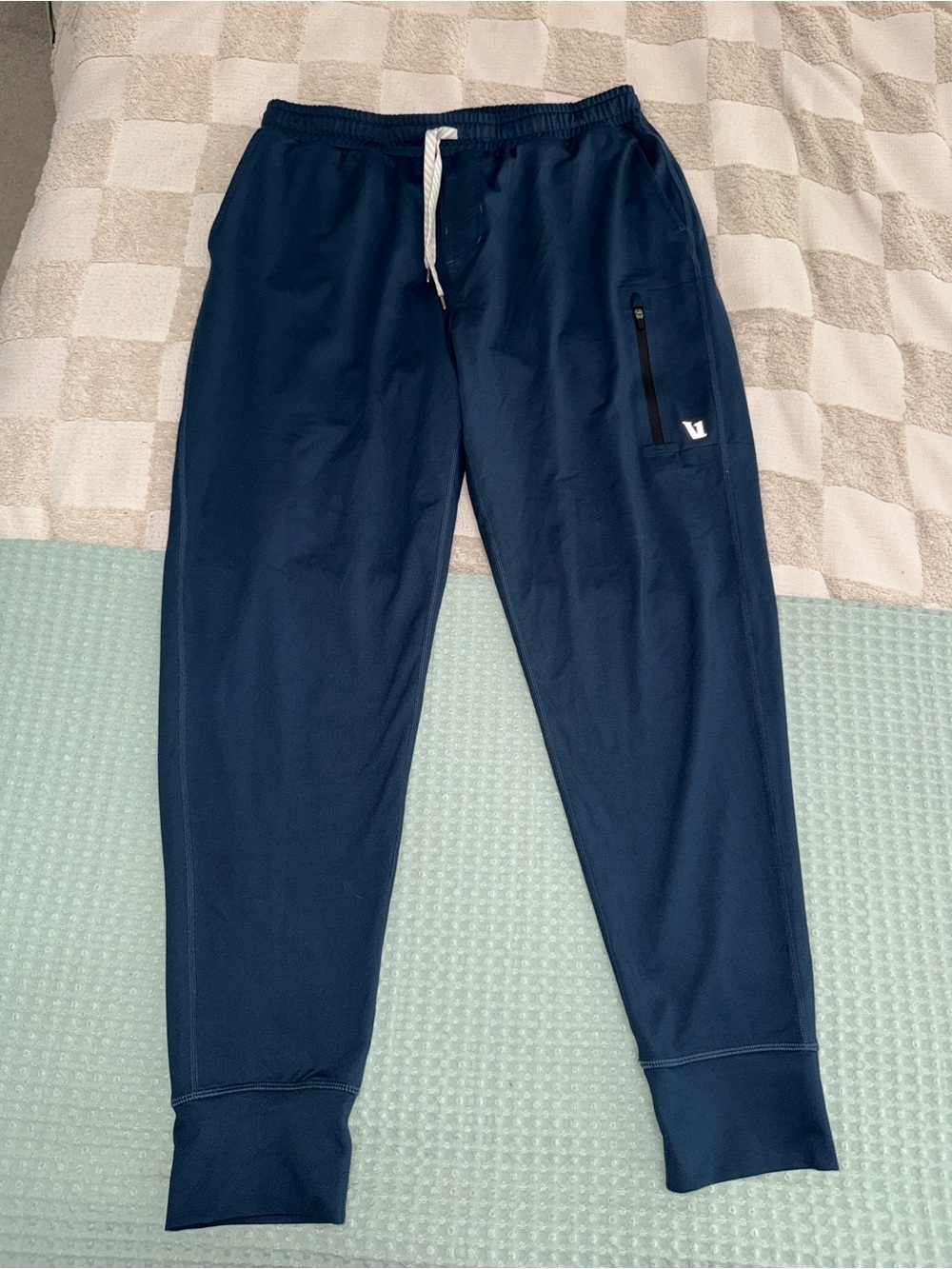 Vuori Sunday Performance Joggers Mens Navy Blue Athletic Sweatpants Size M